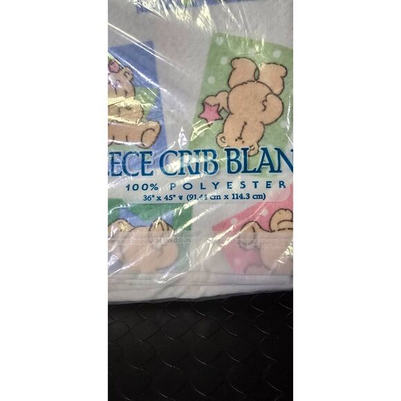 Vintage Owen Fleece Crib Blanket - Picture 2 of 7